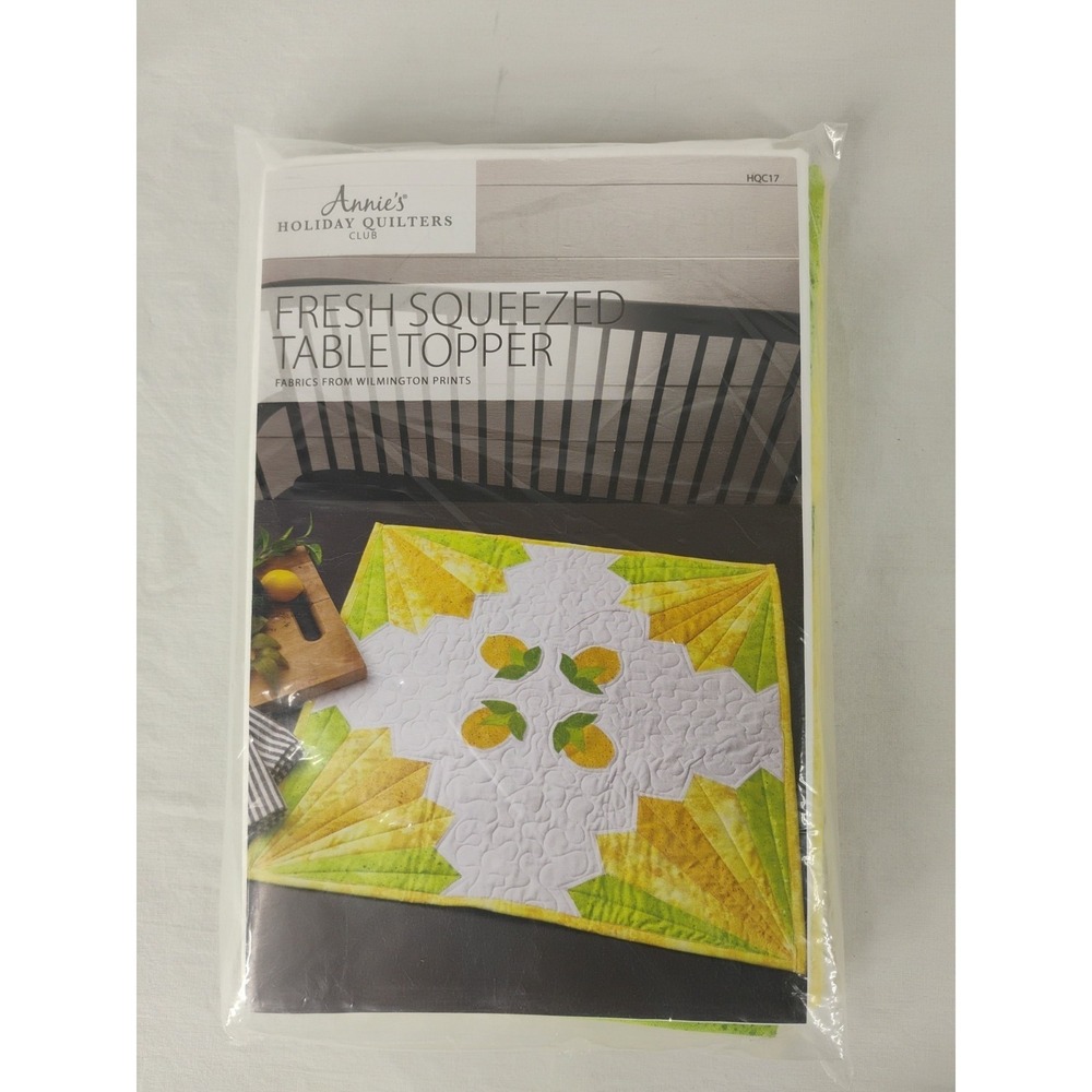 Annie's Holiday Quilters Club FRESH SQUEEZED TABLE TOPPER HQC17 New Lemon Lemons